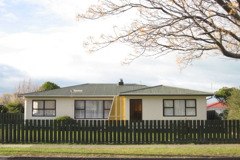 Photo of property in 2 Geddis Avenue, Maraenui, Napier, 4110