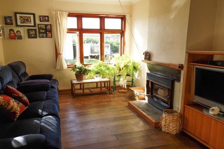 Photo of property in 2 Akaroa Street, Pongaroa, 4991