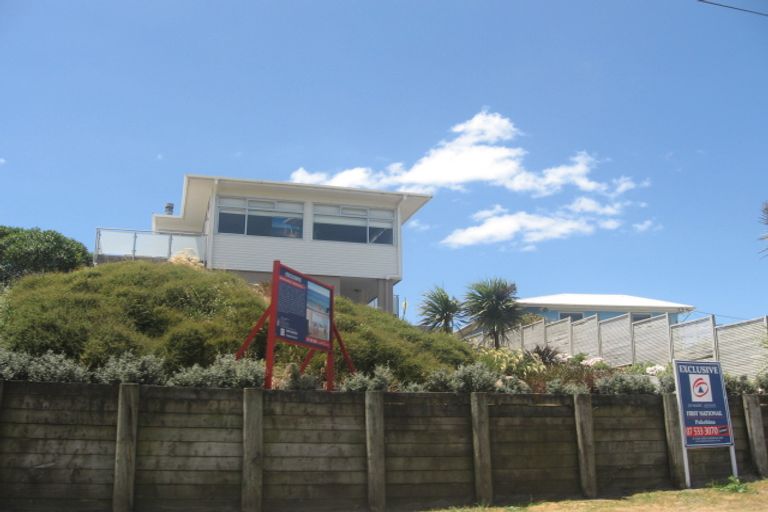 Photo of property in 157 Pukehina Parade, Pukehina, Te Puke, 3189