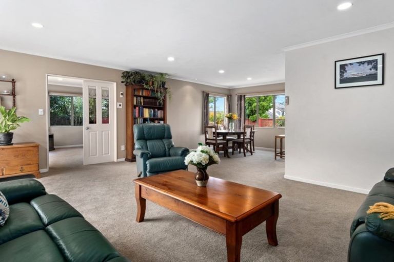 Photo of property in 11 Bodiam Place, Bethlehem, Tauranga, 3110