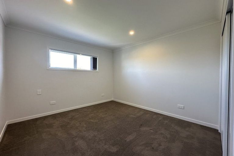 Photo of property in 26b Stottholm Road, Titirangi, Auckland, 0604