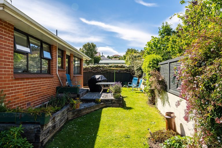 Photo of property in 5b Exeter Street, Abbotsford, Dunedin, 9018