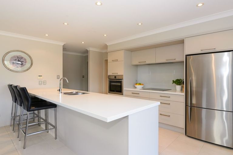 Photo of property in 35 Rodeo Drive, Kelvin Grove, Palmerston North, 4414