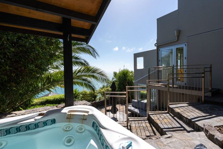 Photo of property in 18 Whitewash Head Road, Scarborough, Christchurch, 8081