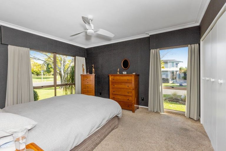 Photo of property in 128 Freyberg Avenue, Tamatea, Napier, 4112