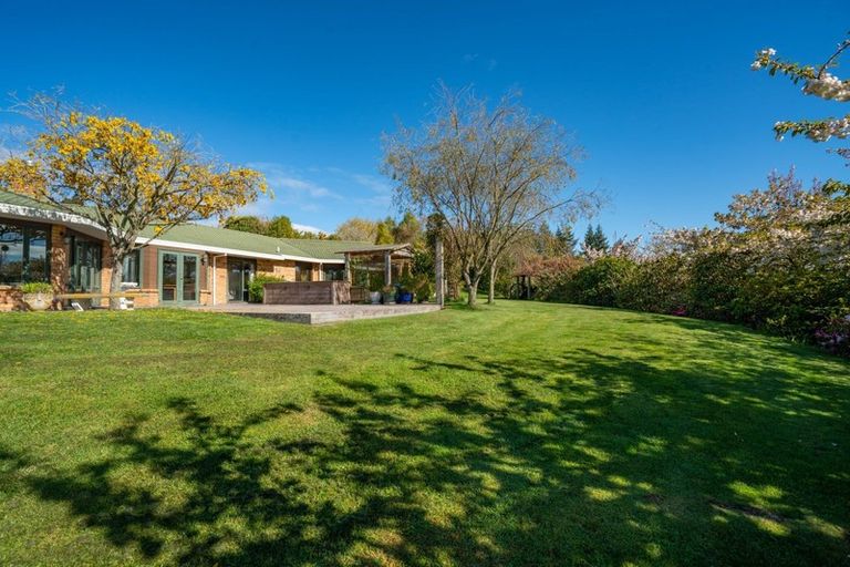Photo of property in 46 Blue Ridge Drive, Acacia Bay, Taupo, 3385