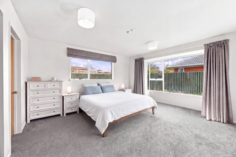 Photo of property in 45 Showgate Avenue, Sockburn, Christchurch, 8042