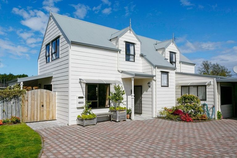 Photo of property in 122 Arthur Crescent, Hilltop, Taupo, 3330