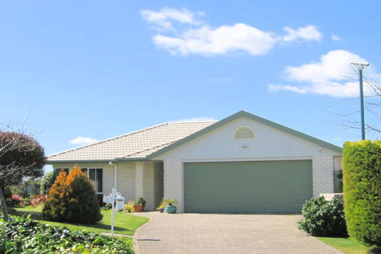 Photo of property in 4 Golden Heights, Hairini, Tauranga, 3112
