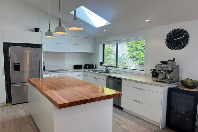 Photo of property in 230a Beach Road, Campbells Bay, Auckland, 0630