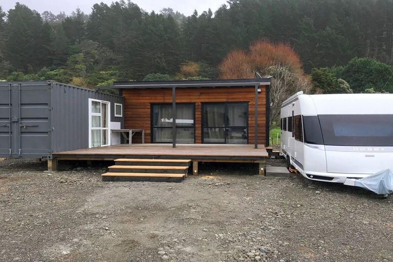 Photo of property in 130 Onepoto Road, Hicks Bay, Tikitiki, 4087