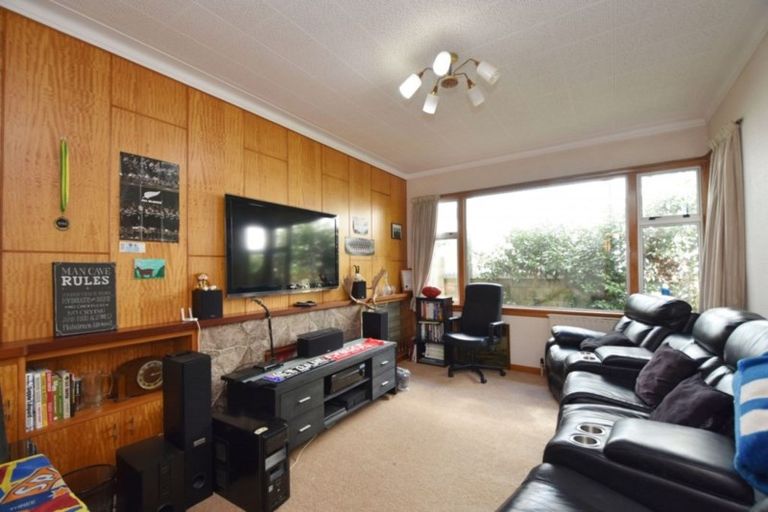 Photo of property in 223 Centre Street, Heidelberg, Invercargill, 9812