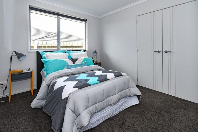 Photo of property in 106 Helenslee Road, Pokeno, 2472