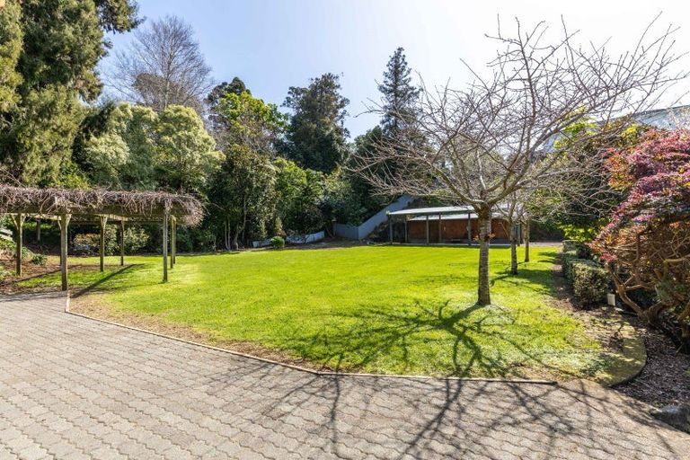 Photo of property in 1a Lismore Street, Strandon, New Plymouth, 4312