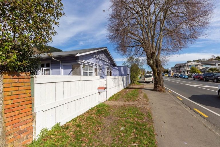 Photo of property in 7 Waimea Road, Nelson South, Nelson, 7010
