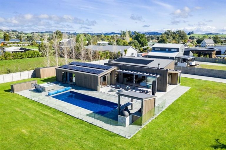 Photo of property in 24 Dune View Drive, Mangawhai, 0505