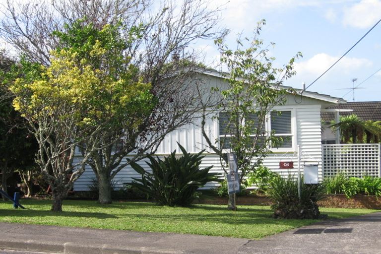 Photo of property in 63 Jaemont Avenue, Te Atatu South, Auckland, 0610