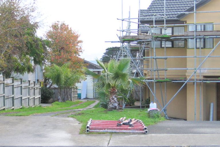 Photo of property in 23 Waller Avenue, Bucklands Beach, Auckland, 2012