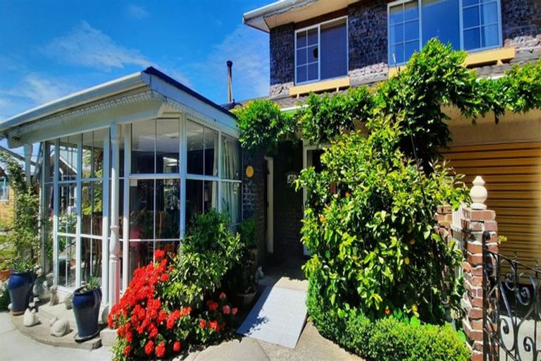 Photo of property in 714 Avonside Drive, Avonside, Christchurch, 8061