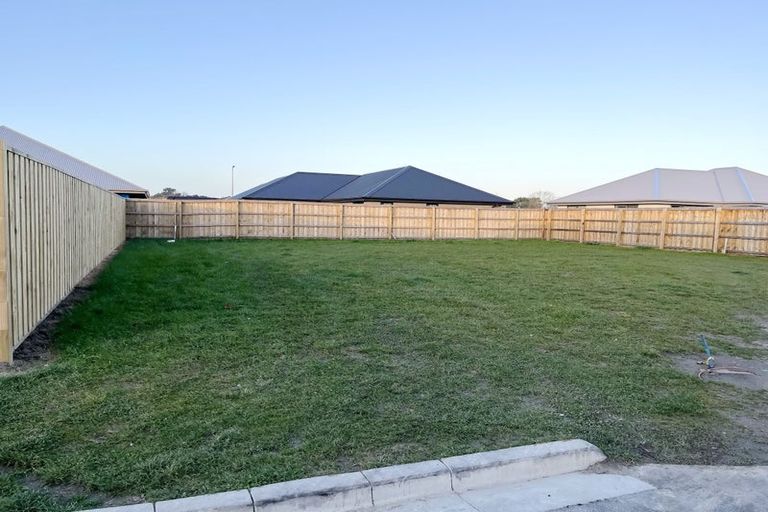 Photo of property in 5 Bamberger Way, Rangiora, 7400