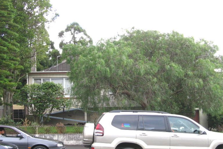 Photo of property in 1 Mount Albert Road, Mount Albert, Auckland, 1025