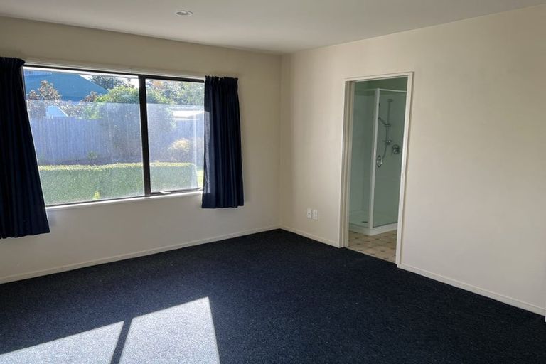 Photo of property in 8 Oldham Place, Darfield, 7510