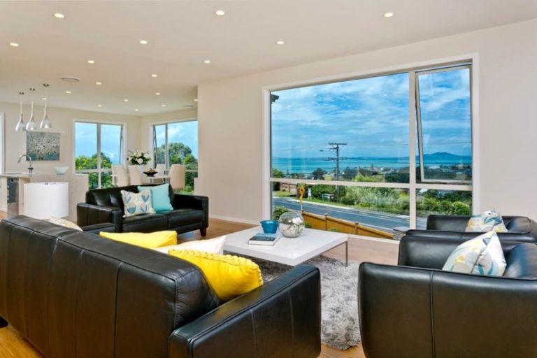 Photo of property in 187a Browns Bay Road, Browns Bay, Auckland, 0630