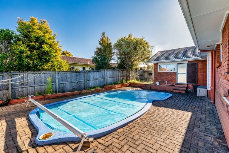 Photo of property in 2 Edendale Road, Somerville, Auckland, 2014