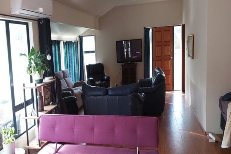 Photo of property in 1471 East Coast Road, Redvale, Albany, 0794