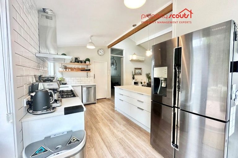 Photo of property in 57 Grahams Road, Burnside, Christchurch, 8041