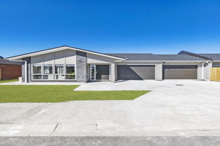 Photo of property in 33 Matata Drive, Takanini, 2112