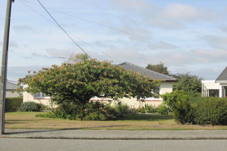 Photo of property in 9 Paul Street, Waimate, 7924