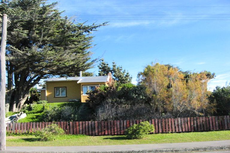 Photo of property in 308 Marine Parade, New Brighton, Christchurch, 8061