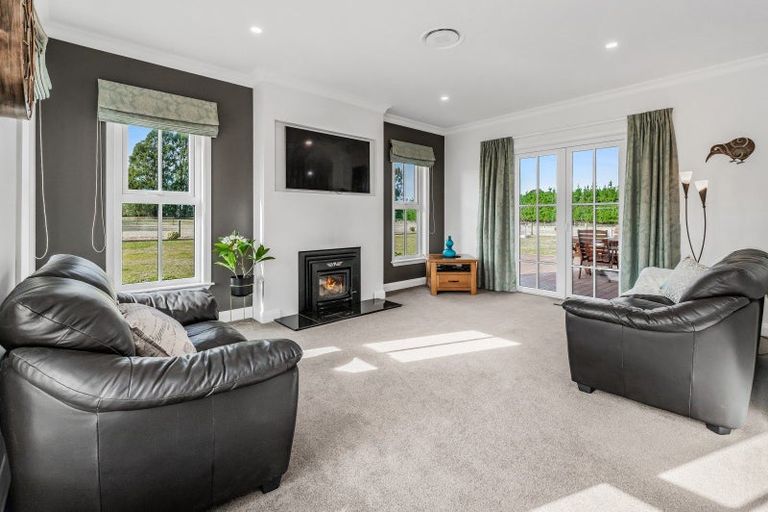 Photo of property in 1580 Clintons Road, Darfield, 7571