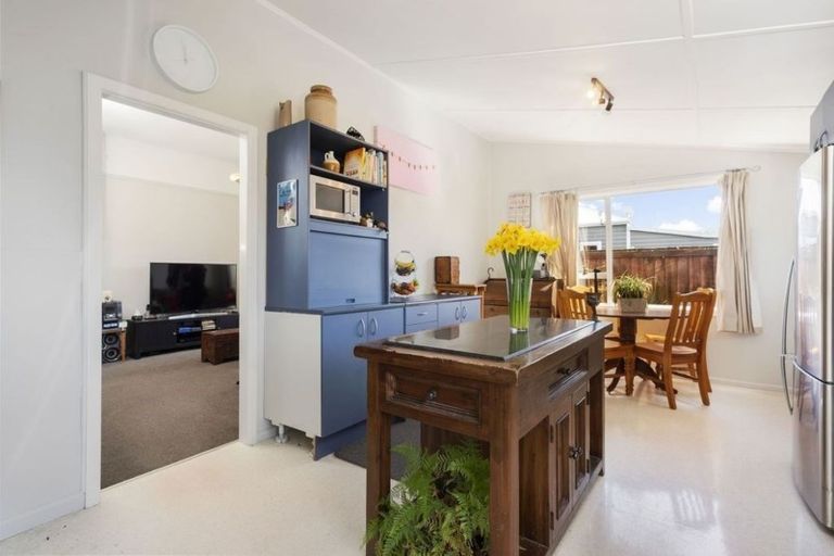 Photo of property in 1/7 Seymour Street, Hornby, Christchurch, 8042