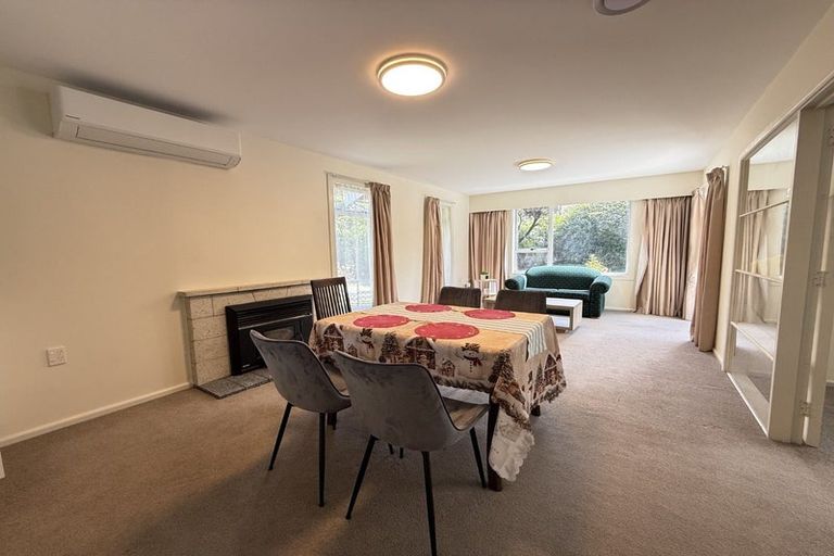 Photo of property in 20 Ambleside Drive, Burnside, Christchurch, 8053