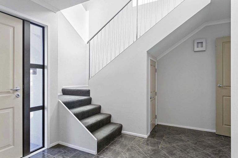 Photo of property in 34 Saint James Street, Richmond Heights, Taupo, 3330