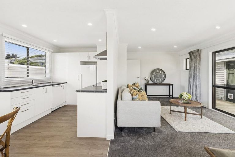 Photo of property in 6 Bobstay Lane, Whitby, Porirua, 5024