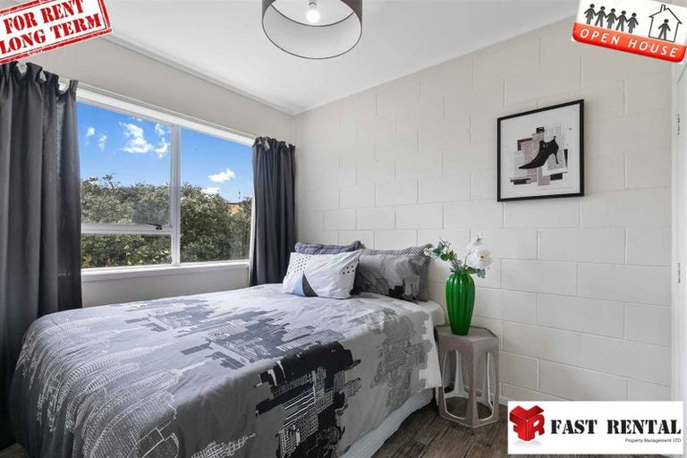 Photo of property in 2/46 Tree View Avenue, Glenfield, Auckland, 0629