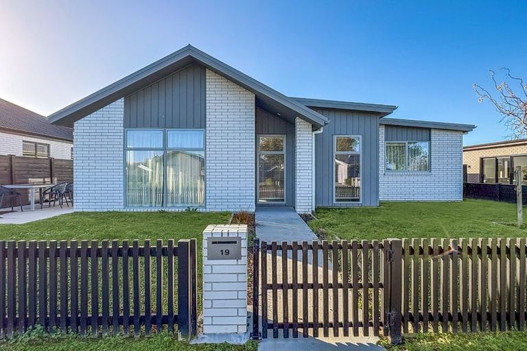 Photo of property in 19 Te Au Rere Crescent, Cambridge, 3434