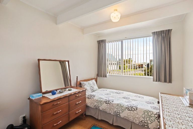 Photo of property in 3/32 Cowling Road, Hurdon, New Plymouth, 4310