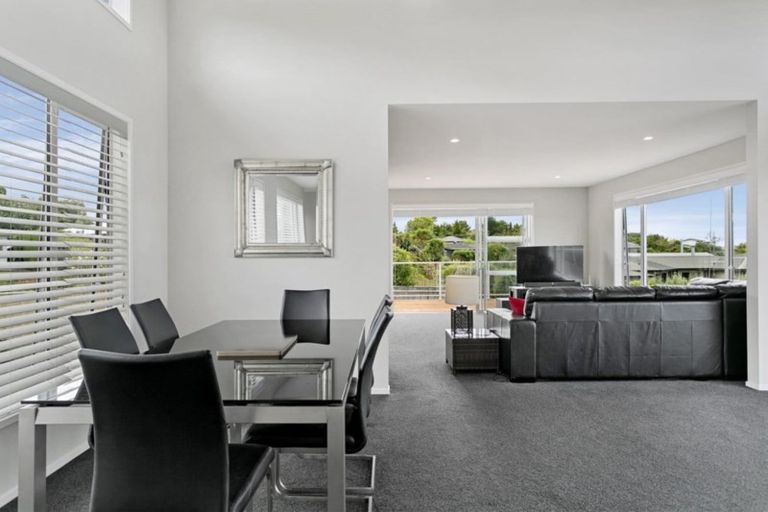 Photo of property in 3b Isobel Street, Acacia Bay, Taupo, 3330