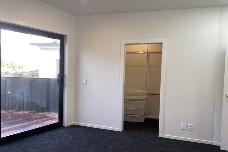 Photo of property in 30 Collins Avenue, Tawa, Wellington, 5028