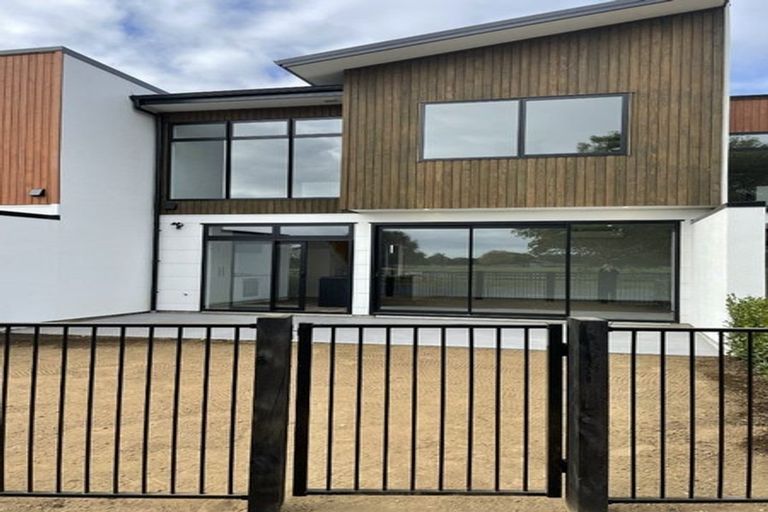 Photo of property in 11 Ruge Court, Cambridge, 3434