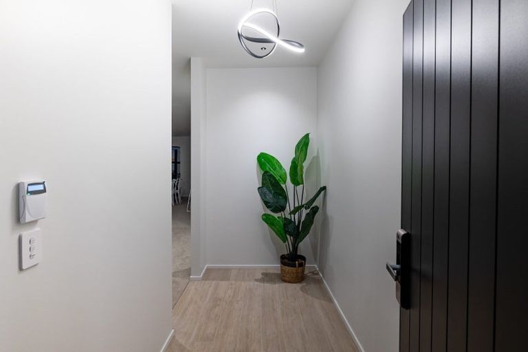 Photo of property in 10 Dynes Road, Rolleston, 7615