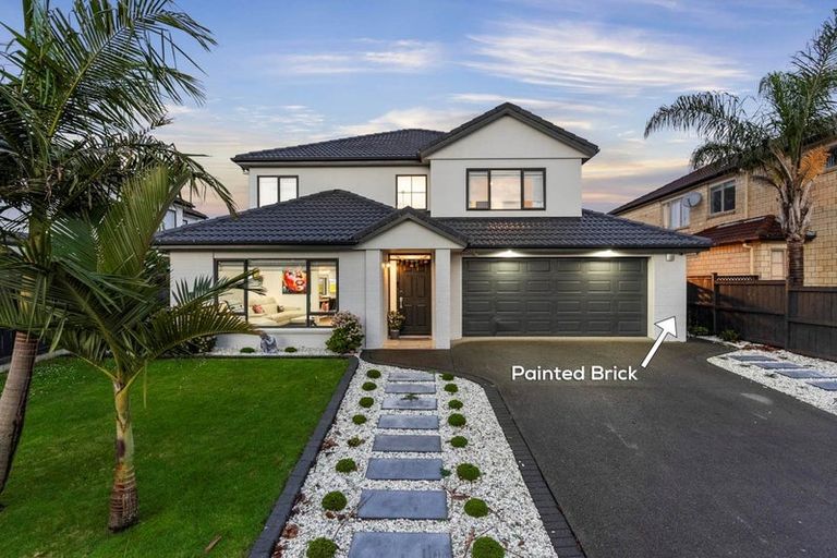 Photo of property in 1 Coachman Drive, Flat Bush, Auckland, 2016