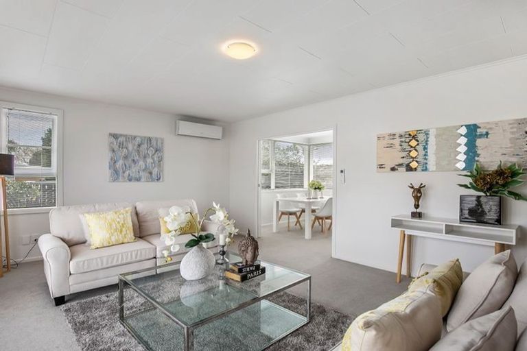 Photo of property in 2/30 Imrie Avenue, Mangere, Auckland, 2022