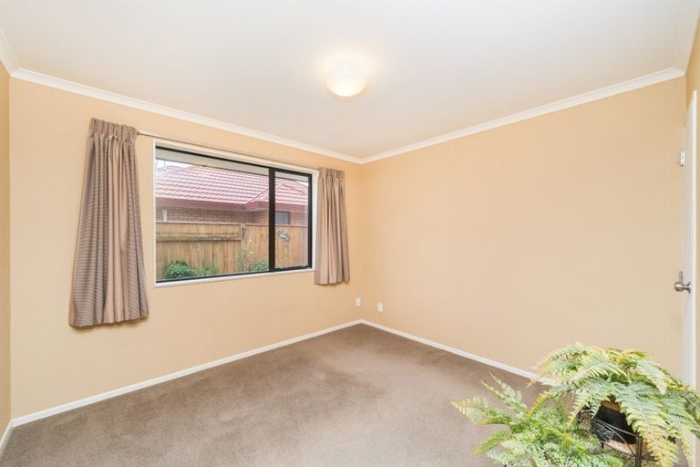 Photo of property in 47 Branigan Parade, Kelvin Grove, Palmerston North, 4414