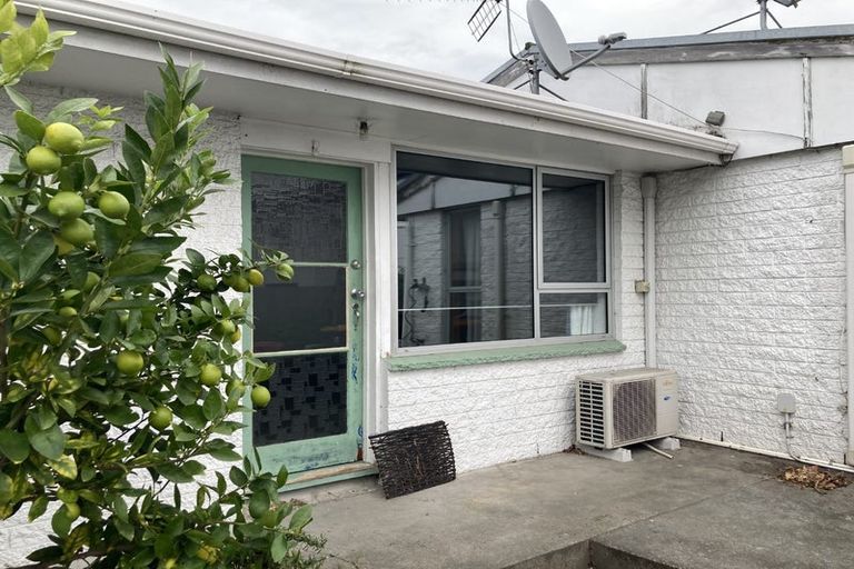 Photo of property in 4/16 Grove Road, Addington, Christchurch, 8024