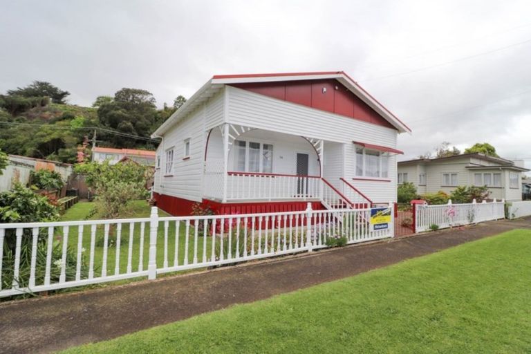 Photo of property in 708 Mackay Street, Thames, 3500